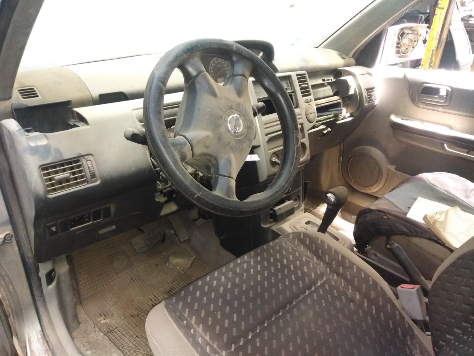  Nissan XTRAIL 2006    EN DESARME